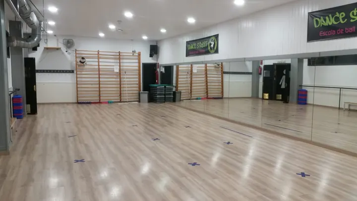 Dance Street&Fes Gym — estudio de fitness-studio en Terrassa — 3