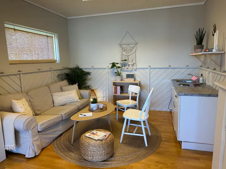 Glimmer Yoga Med Emily Stensen-Christensen — yoga-studio i Kjellestadjordene, Stathelle — 3