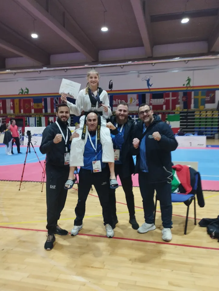 A.S.D. Lanterna Taekwondo Genova — Arti marziali a Medio Levante, Genova