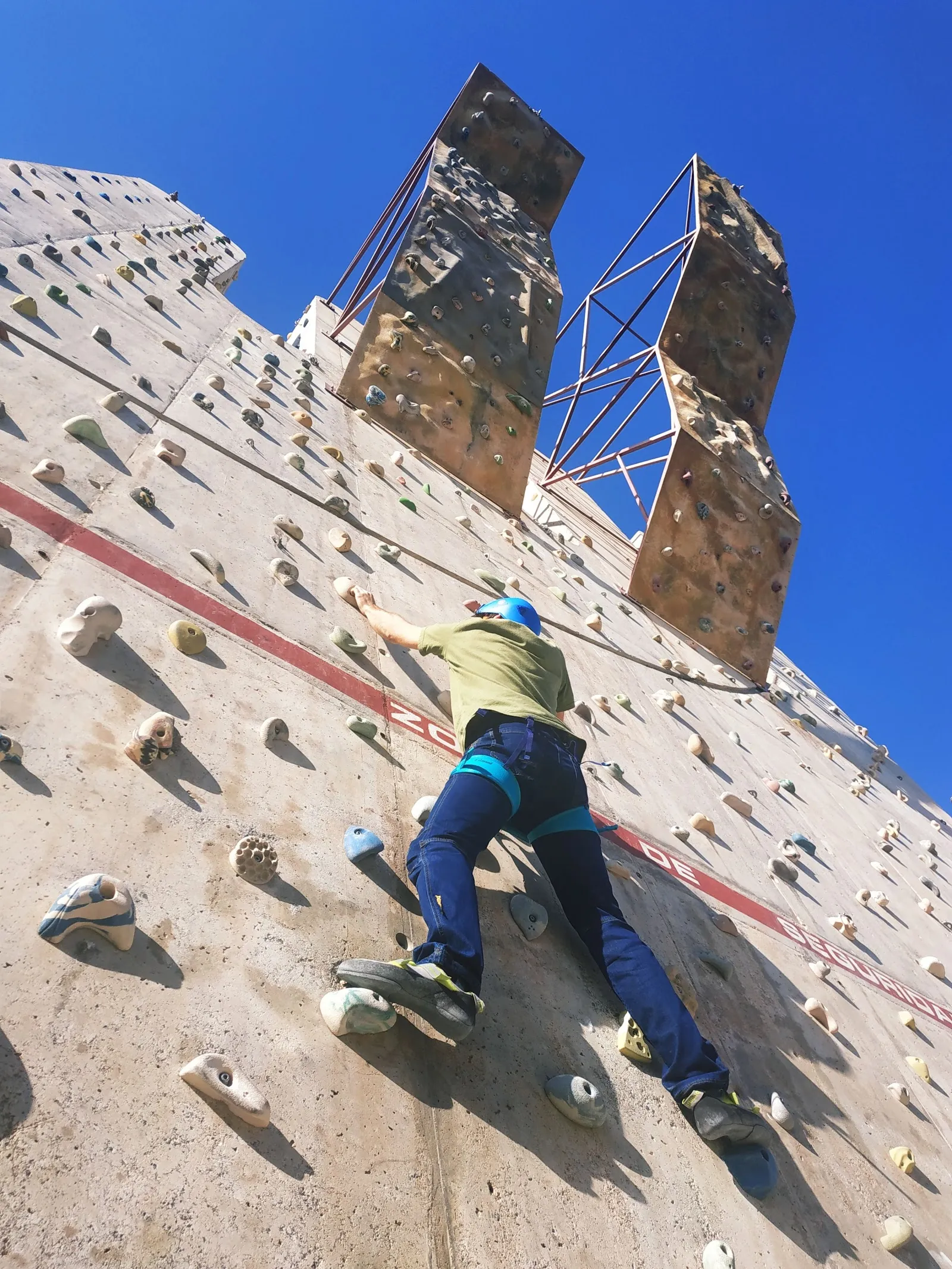 Rocodromo Mano — escalada-studio en Urbanització Les Atzavares, Elche — 3