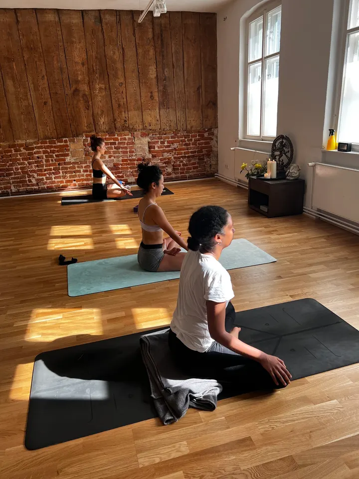 Ashtanga Yoga Zentral — Yoga in Mitte, Berlin