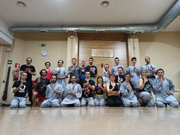 ESCUELA SHAOLIN HUWEI — Artes marciales en Tetuán, Madrid