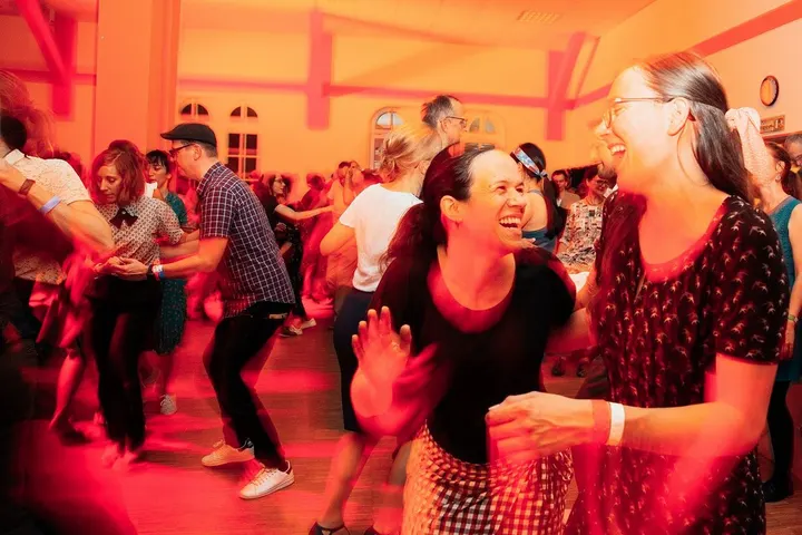 Swingmaniacs — tanz-studio in Regensburg — 5