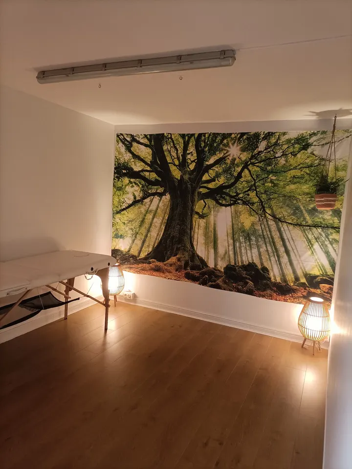 AURA Yoga Lleida — Yoga en Lleida