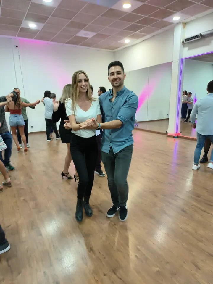 IO Dance — baile-studio en Albors, Valencia — 2
