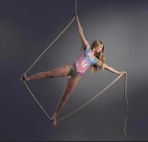 Pussycat Poles — aerial-studio in Luton, Chatham — 3