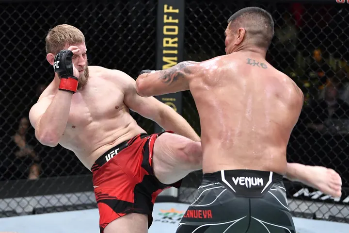 Tatsujin MMA Burgemeestersbuurt — Vechtsport in Burgemeestersbuurt, Deventer
