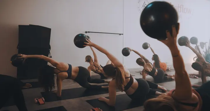 Hot Flow Yoga City — hot yoga-studio in Amsterdam — 5