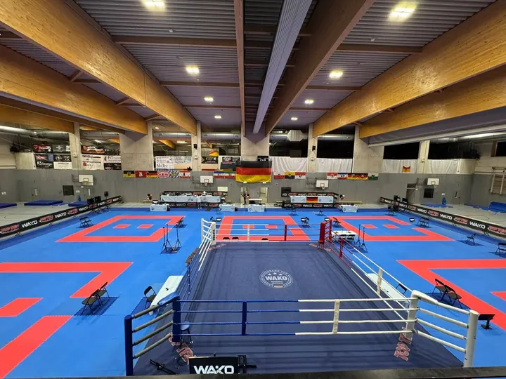 Feuersports Fachsportverein für Kickboxen — kampfsport-studio in Bramfeld, Hamburg — 2