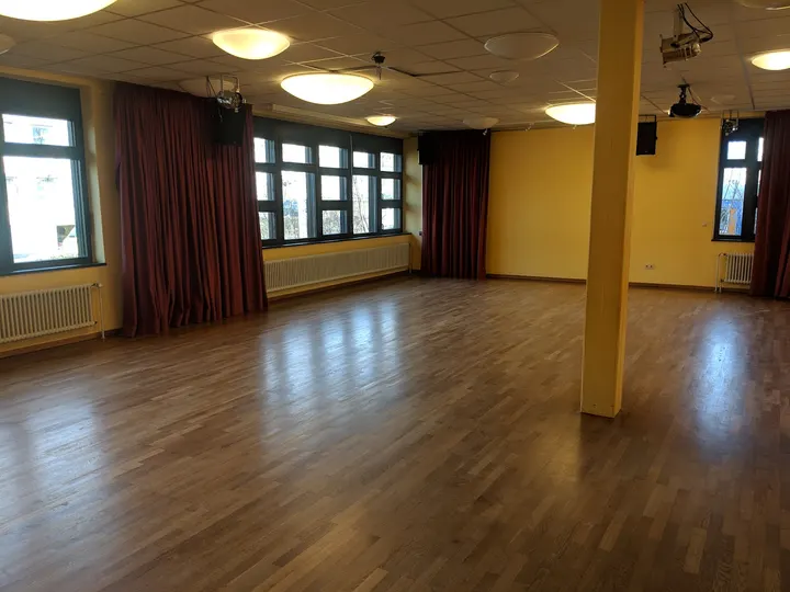 Stagecoach Erlangen Tanzschule, Schauspielschule & Gesangsunterricht — tanz-studio in Erlangen — 5