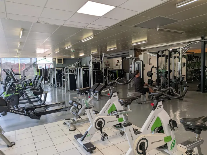 Planete Gym Fitness — salle de fitness-studio à Pont-de-Vaux — 2