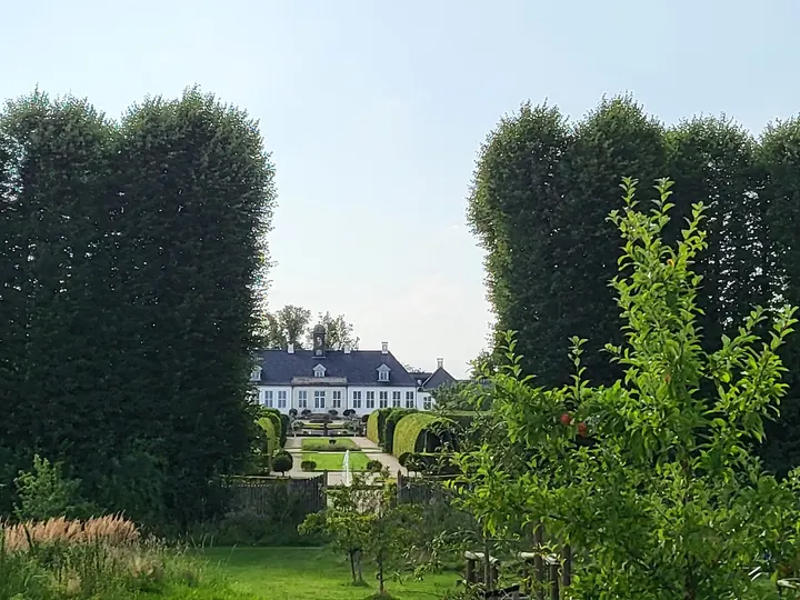 Den frivillige forening for Pilates kvindernes motion og sundhed, FFFPKMS — pilates-studio i Skovrød Huse, Birkerød — 3