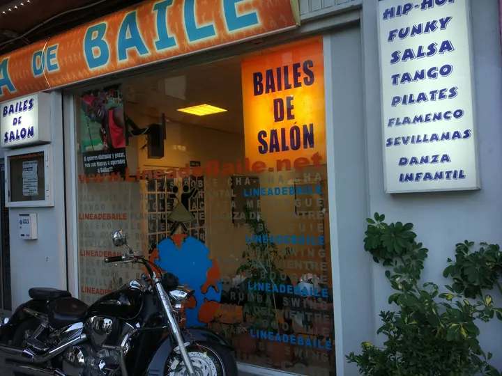 Línea De Baile — baile-studio en Aiora, Valencia — 2