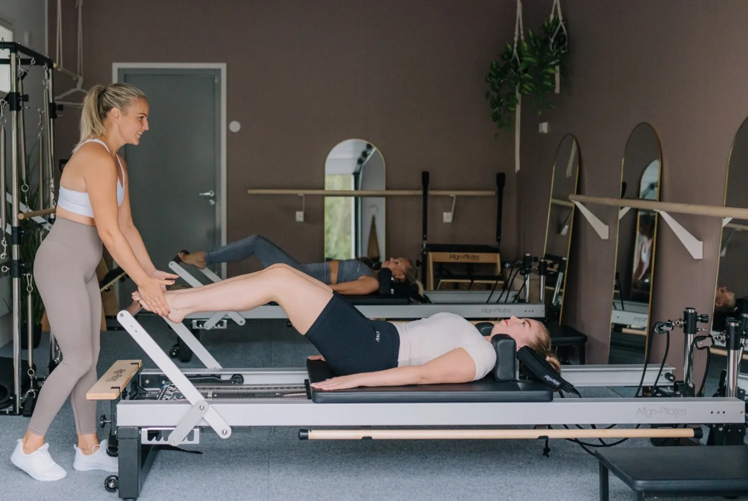 Studio Ninnu Hoo - PILATES BARRE MOVEMENT — pilates-studio i Kaarina — bild 2