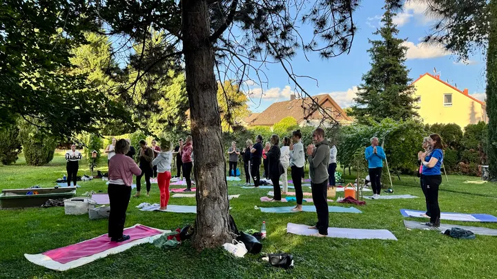 Yoga mit Sarah Eichenauer — yoga-studio in Nackenheim — 2
