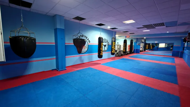 Topp Matthias , Blankenburg Marlies Fitnessstudio Schönteich — fitnessstudio in Buckow, Berlin — 2