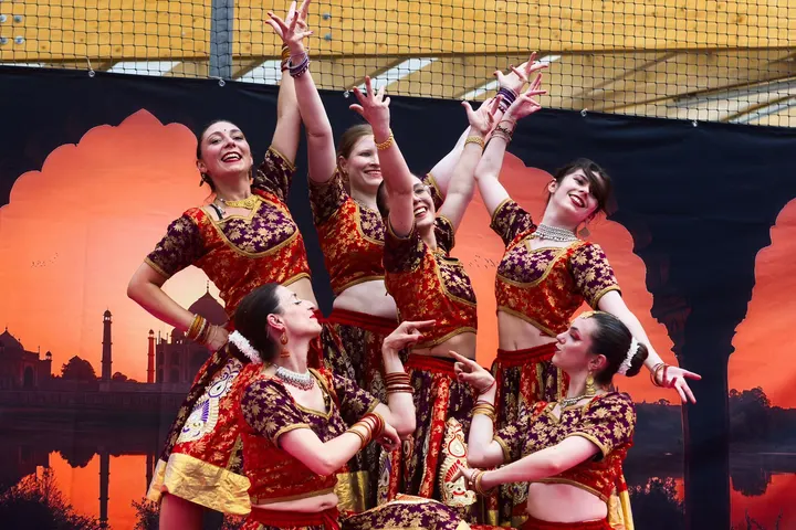 Bolly Deewani — Danse à Paris 12e Arrondissement, Paris