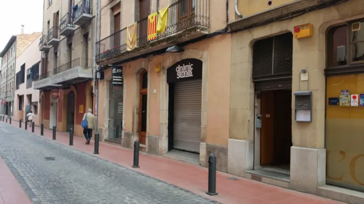 Dinàmic Gimnàs — Estudio de fitness en Vic
