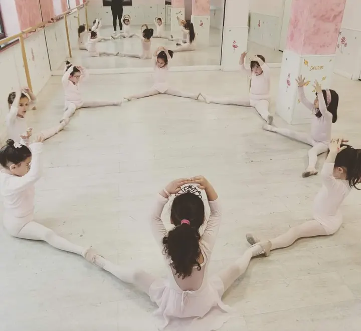 Escuela de Danza Camino López — baile-studio en Trobajo del Camino — 2