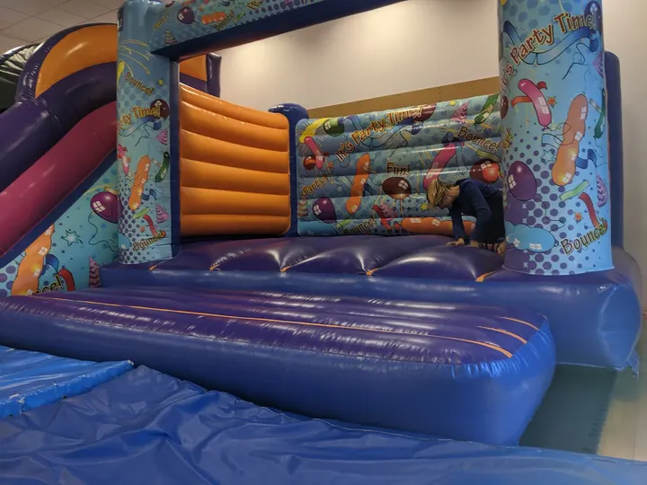 Whitton Sports & Fitness Centre — fitness studio in London — 4