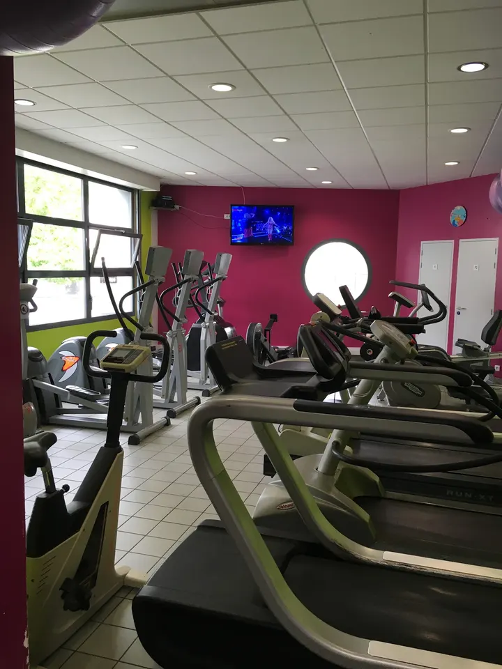 Nantes Est Forme Salle de Musculation — Musculation à Pin Sec, Nantes