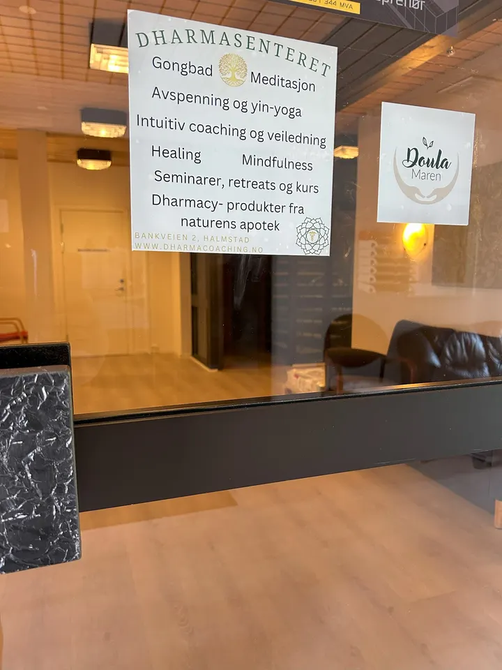 Dharmasenteret — meditasjon-studio i Halmstad — 2