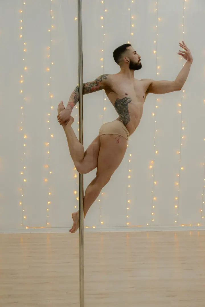 Pole Temple Studio — pole dance-studio em Benfica, Lisboa — 2