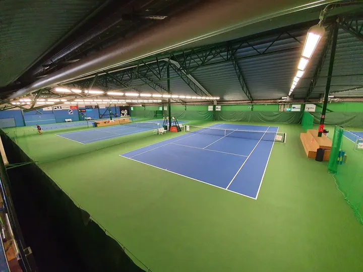 Backahallen — träningsstudio i Ladugårdsängen, Örebro — 2