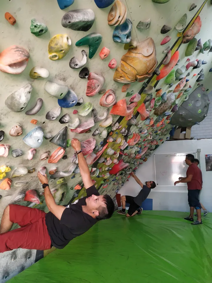 Boulder Vallecas — escalada-studio en Madrid — 5