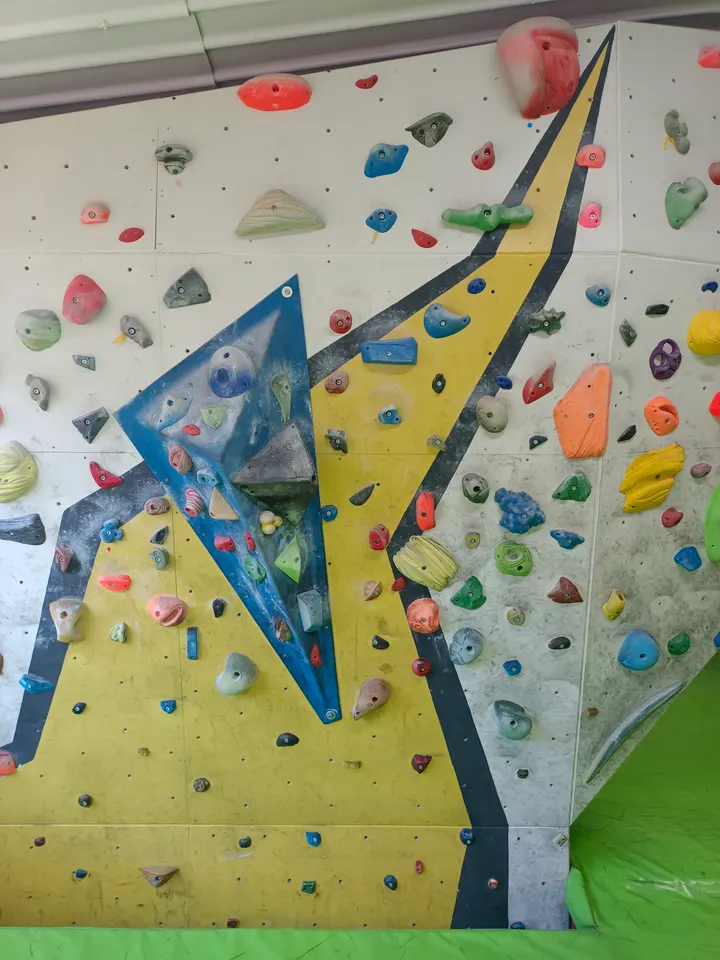 Boulder Vallecas — Escalada en Villa de Vallecas, Madrid