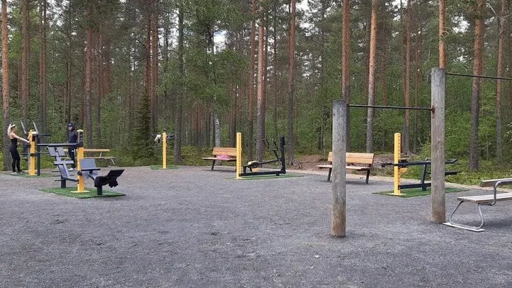 Hyllykallion kuntoradan ulkokuntosali — fitness studio-studio i Hyllykallio, Seinäjoki