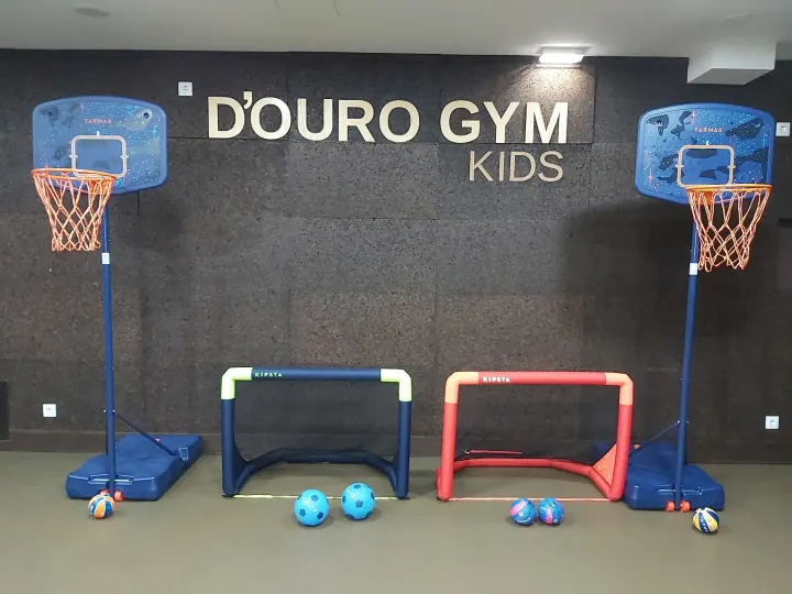 DOURO GYM FIT - Ginásio | Aulas em Grupo Ginástica Fitness, PT (Personal Trainer), Música e Dança — Dança em Rio Tinto