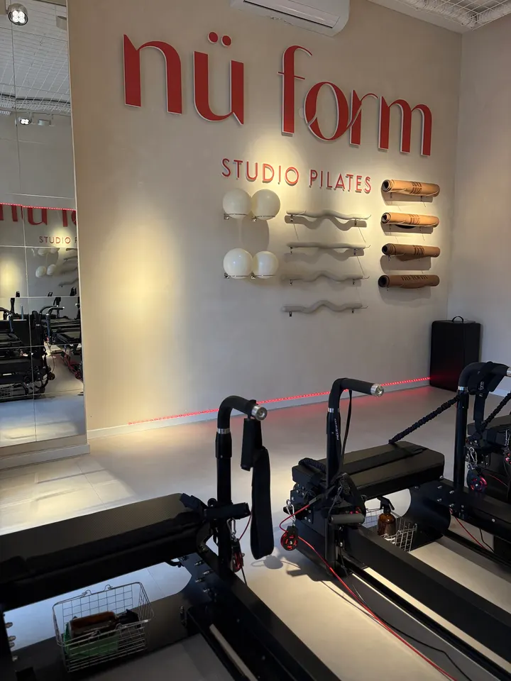 Nu Form — pilates reformer-studio à Saint-Nicolas - République, Le Mans — 3