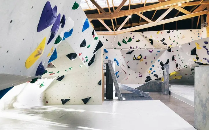 Stuntwerk Rosenheim — Bouldering in Brucklach, München