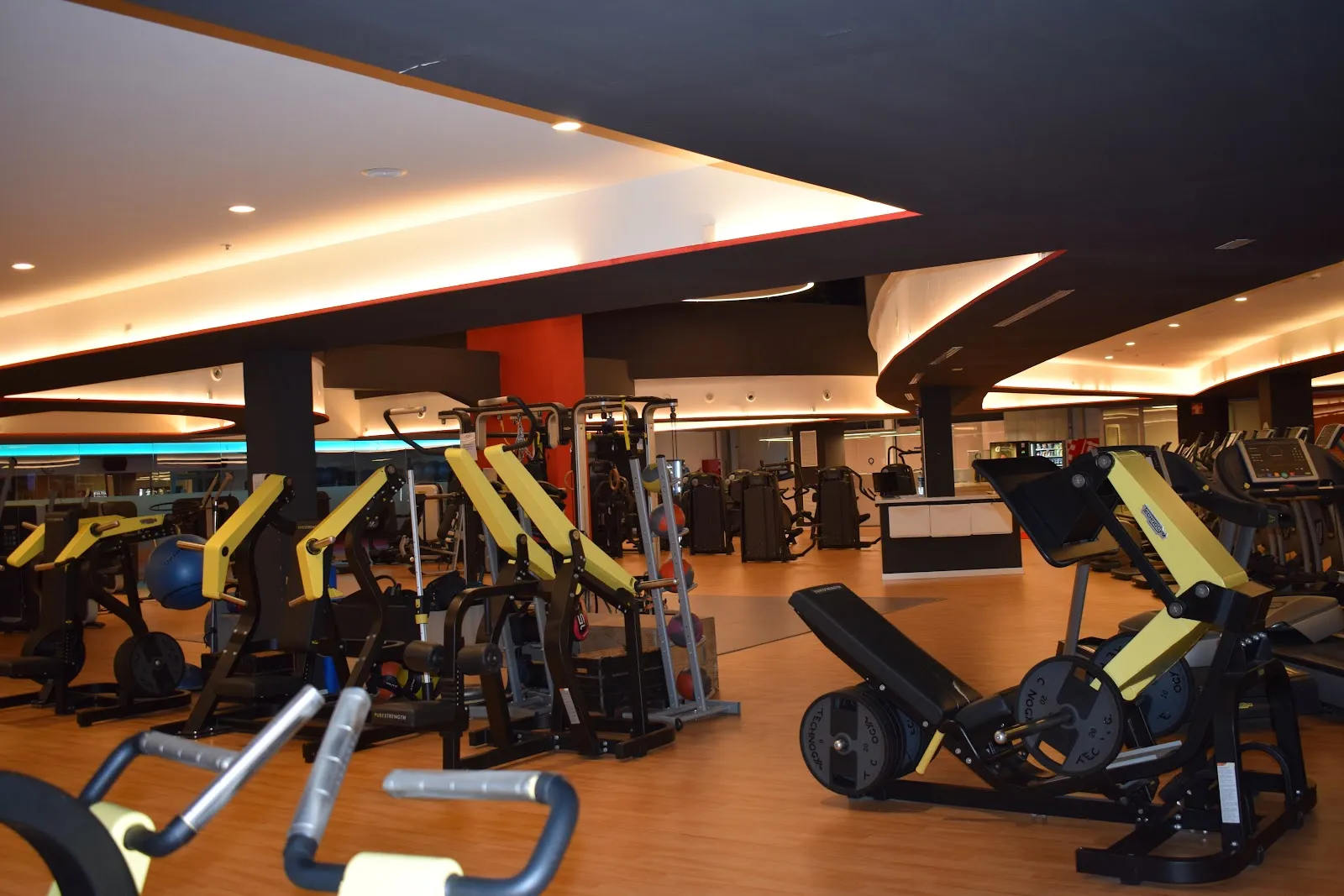 Q Sport Parc Vallès — estudio de fitness-studio en Terrassa — 3