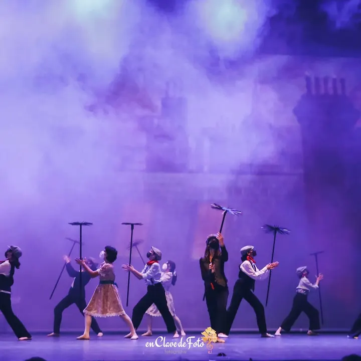 Estudio de Danza Nuria Mas — baile-studio en Cartagena — 4