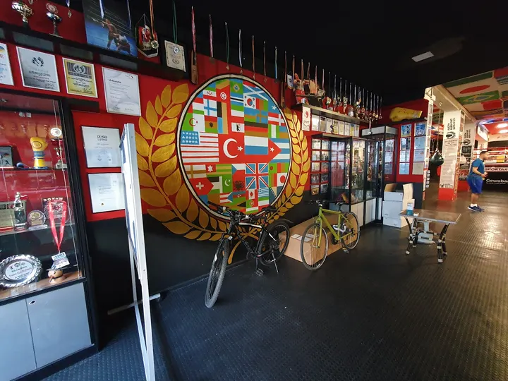 Wir aktiv. Boxsport & mehr — Boxen in Schöneberg, Berlin