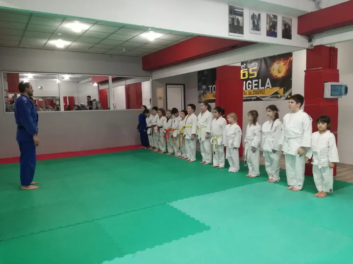 Torre Angela Sporting Club — MMA a Torre Gaia, Roma