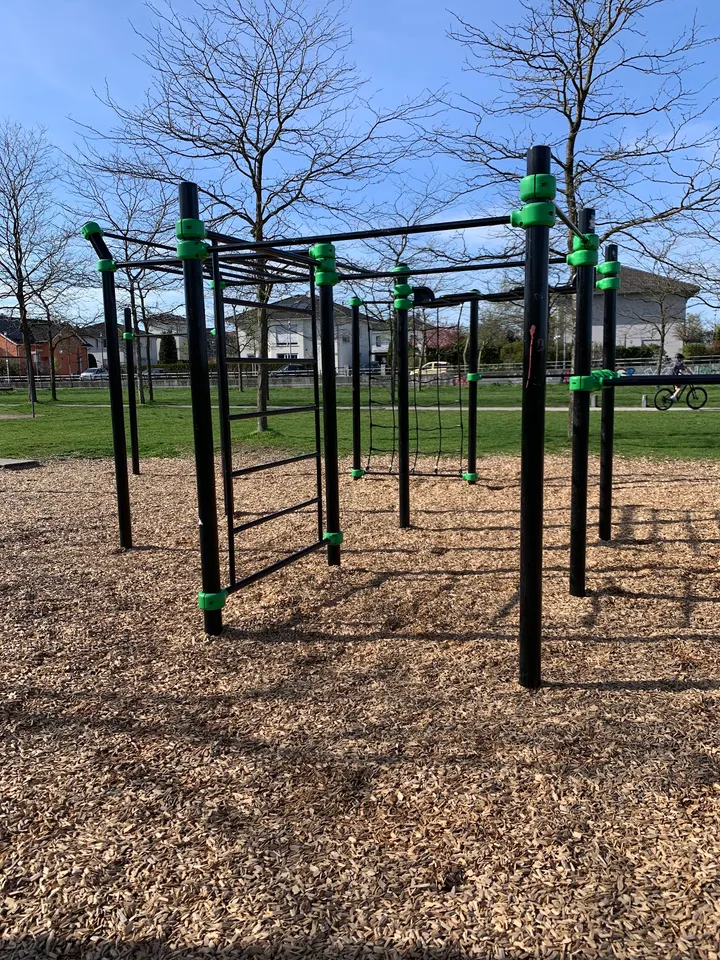 STOJAN TRAINING - Kladow Calisthenics Park — calisthenics-studio in Kladow, Potsdam — 2