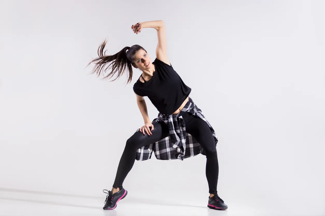 Luneya Yoga @Tanzschule Beats and Barre — yoga-studio i Köln — 4