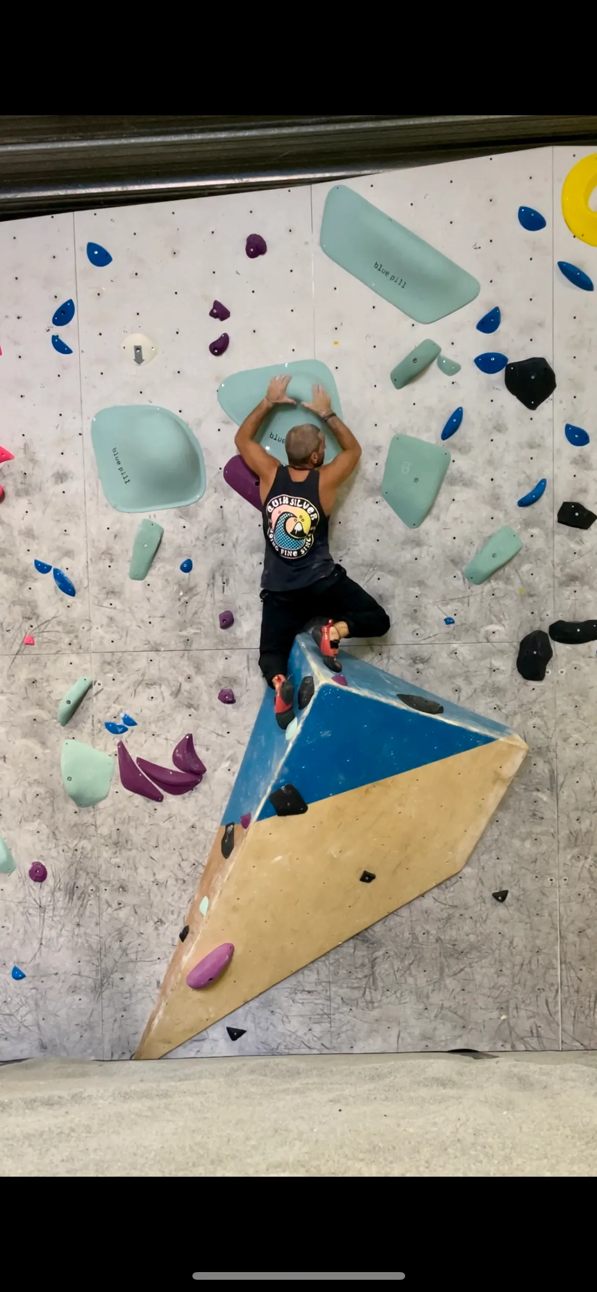 La Bloquera Espai D'escalada — escalada-studio en Olot — 4