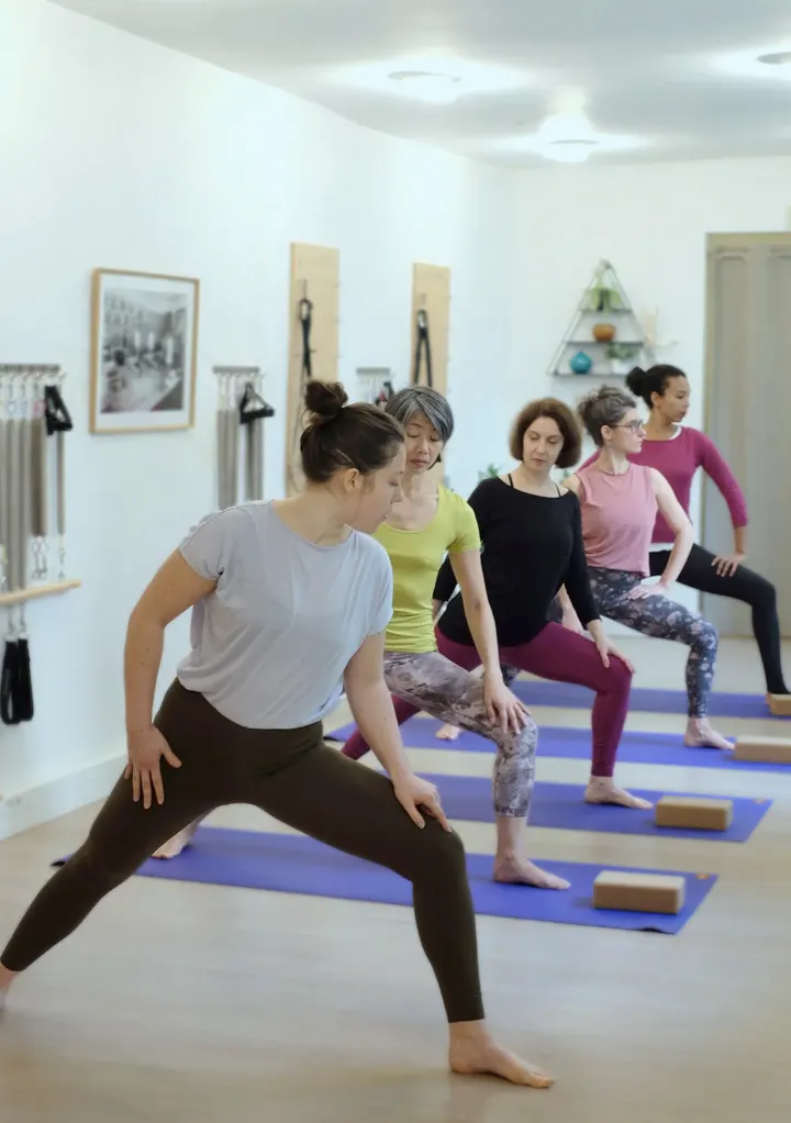 à soi · yoga — Yoga à Neuilly-sur-Seine