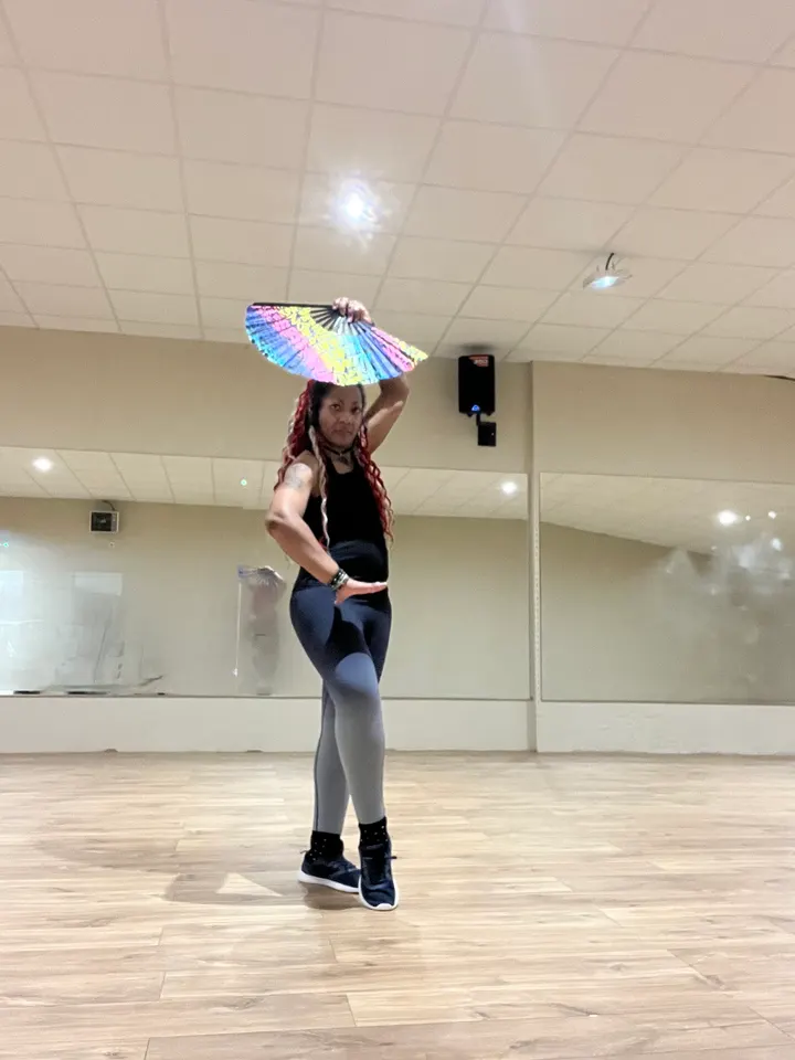 Haya Zumbafit — danse-studio à Paris — 5