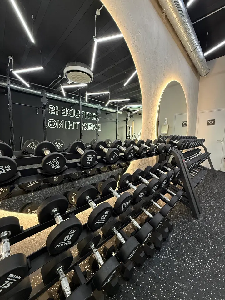Lr Fitness — salle de fitness-studio à Fontenay-Trésigny — 3