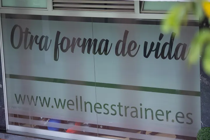 Wellness Trainer.Otra Forma De Vida S.L — entrenamiento personal-studio en Las Palmas de Gran Canaria — 3