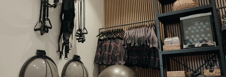 EMS Holte — pt studio-studio i Øverød, Holte