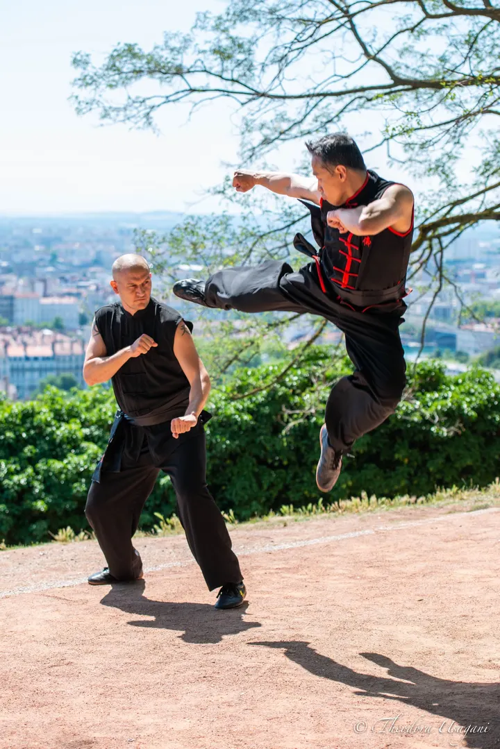 Trident des 9 Dragons Gymnase Barodet — Kickboxing à Lyon 4e Arrondissement, Lyon