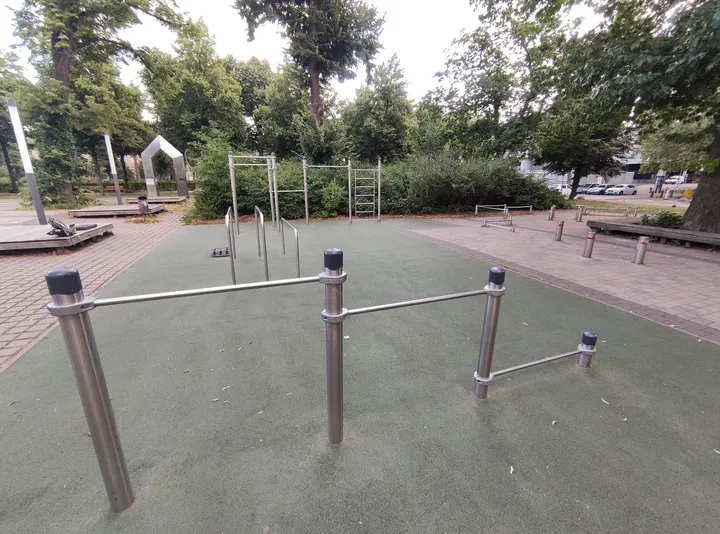 Laufleistung Hoch3 - Workout Park — fitnessstudio in Berlin — 4