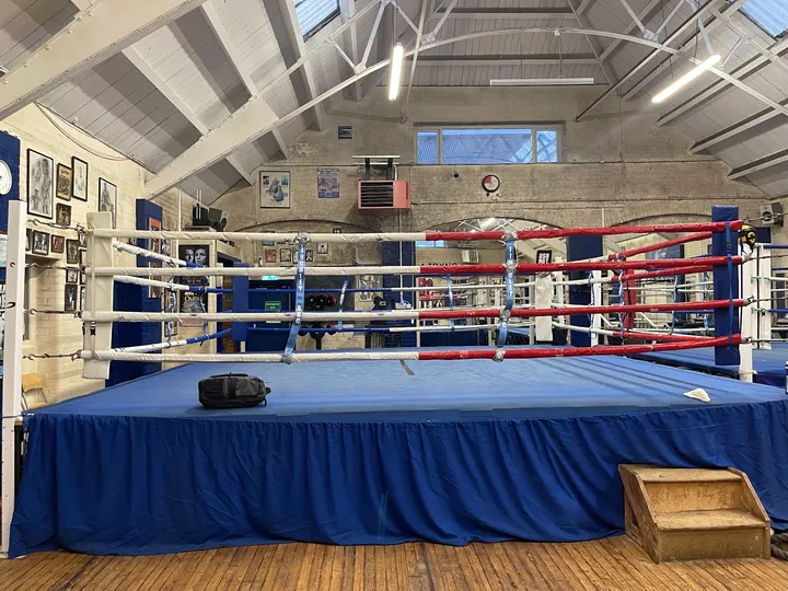 Finchley & District Amateur Boxing Club — boxing-studio in London — 4