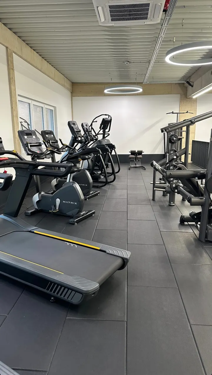 Kraftraum — Fitnessstudio in Börkhauser Feld, Solingen